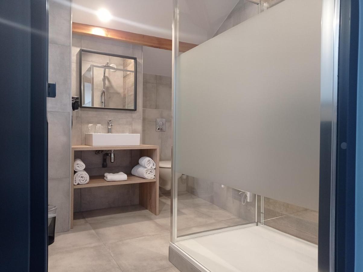 La Batisse Du Velay Hotel Saint-Didier-en-Velay Bagian luar foto